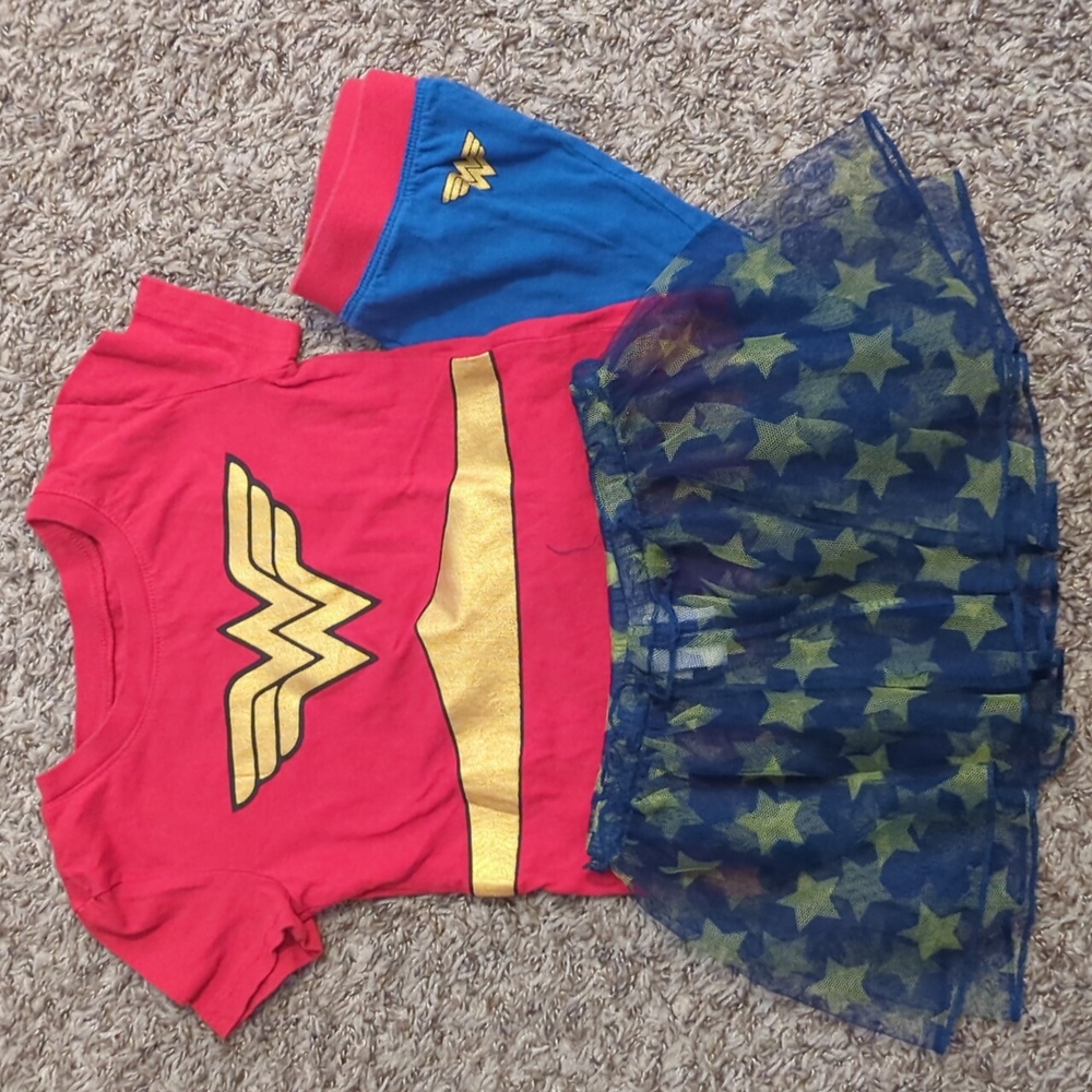 Size 4t wonder woman PJ/ costume